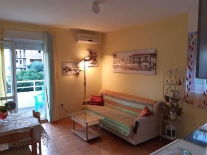One-Bedroom Mediterranean Flat Near The Sea Petrovac na moru Exterior foto